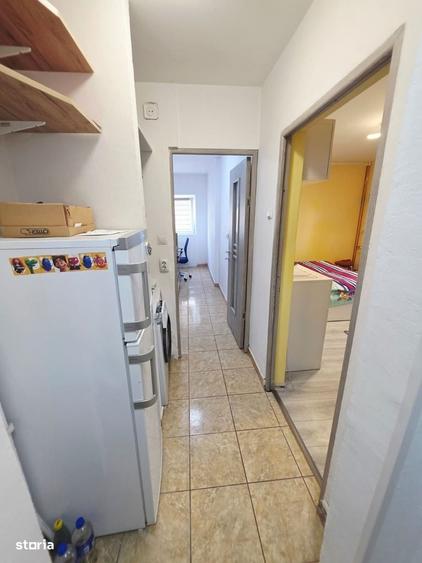 Garsonieră decomandată în Malu Roșu
