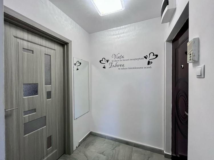 Apartament cu 2 camere semidecomandat, mobilat în Gării