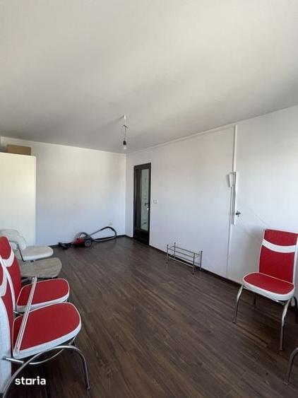 Apartament decomandat cu 3 camere pentru chirie - 4