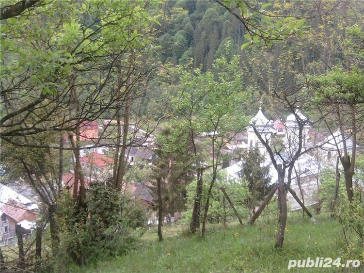 Teren de 5062 mp, în Voineasa