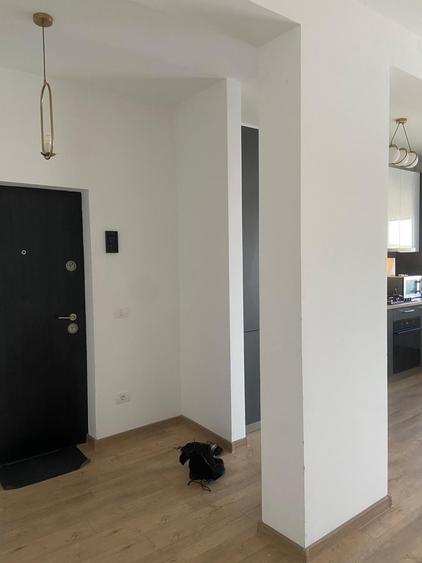 Apartament cu 2 camere decomandat în Torontalului