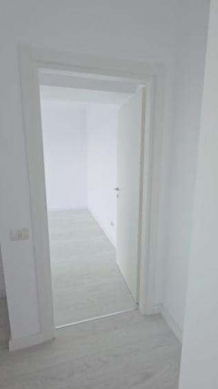 Apartament cu 2 camere semidecomandat în Pantelimon