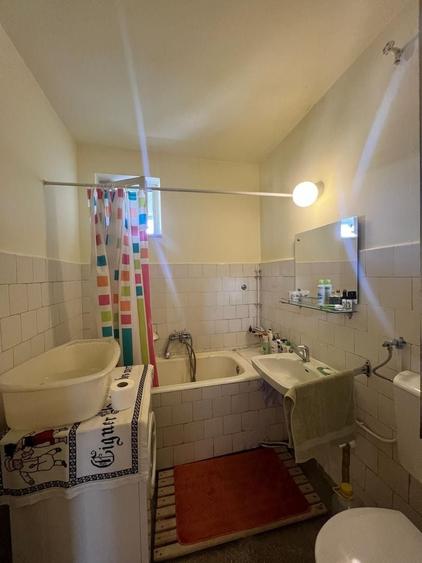 Apartament cu 2 camere decomandat în Vasile Aaron