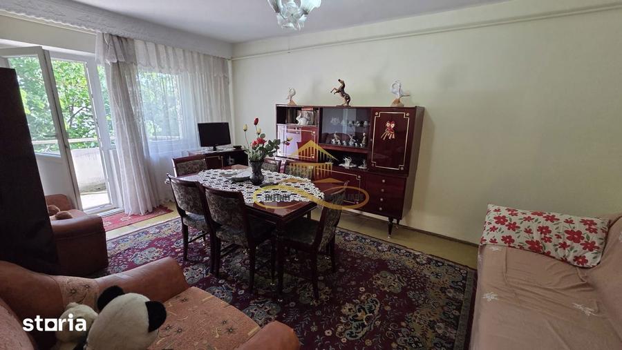 Apartament cu 2 camere decomandat în Central