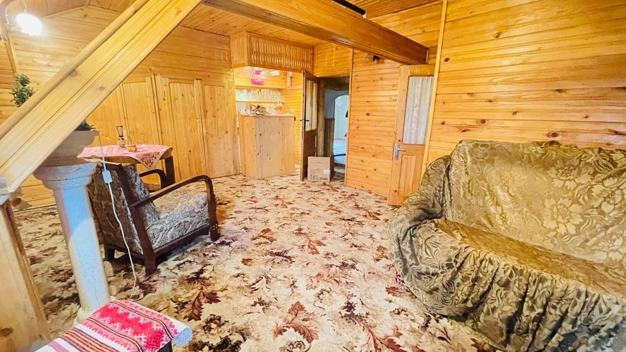 Casă individuală cu 7 camere cu Canalizare în Mehala