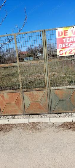 Teren de 2000 mp, în Nord