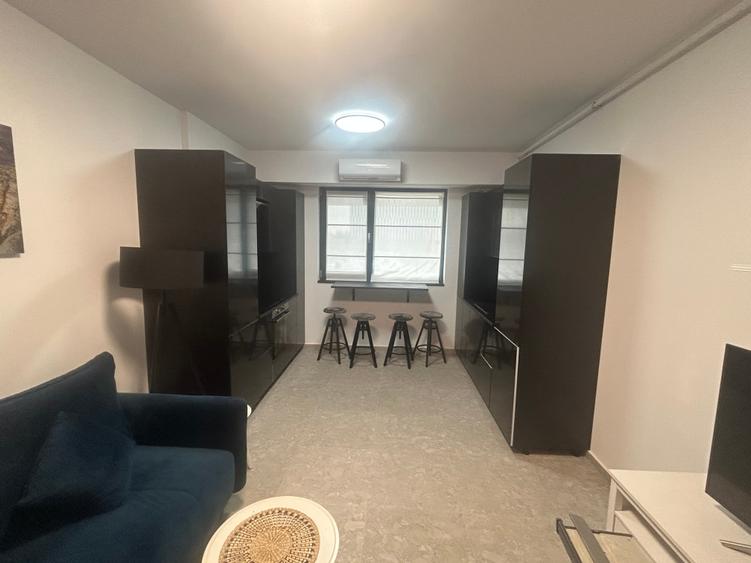 Apartament cu 2 camere semidecomandat, mobilat în Grozăvești