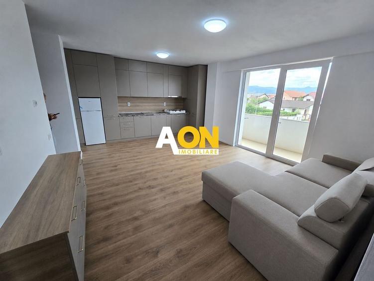 Apartament cu 2 camere semidecomandat, mobilat în Ampoi 3
