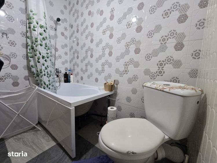 Casă cu 4 camere în Bughea de Sus