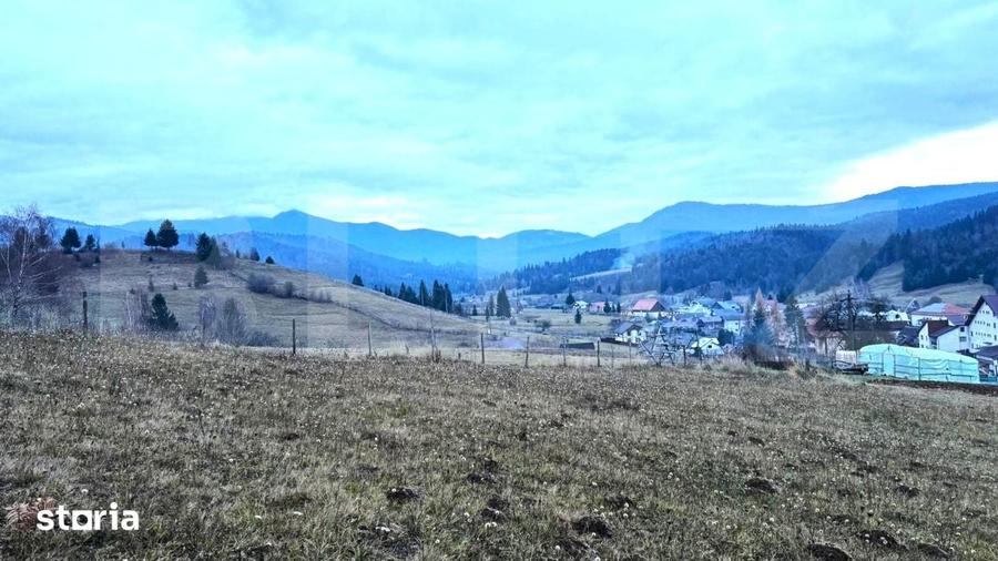 Teren de 2500 mp, în Central