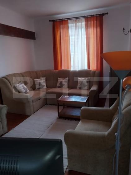 Apartament cu 3 camere semidecomandat, mobilat în Gheorgheni