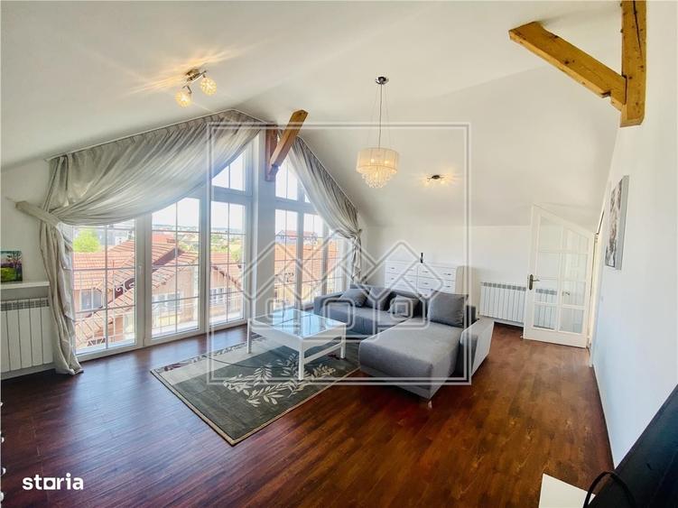 Apartament cu 4 camere în Calea Dumbrăvii