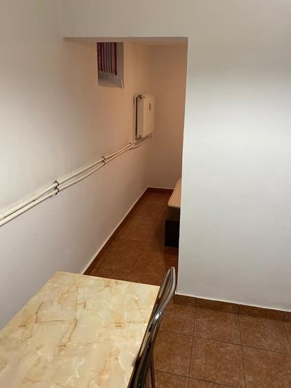 Apartament cu 2 camere semidecomandat în Romană