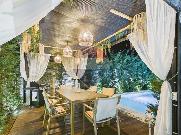Casă individuală cu 4 camere cu Piscina în Berceni