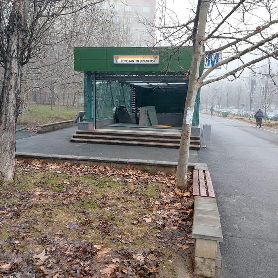 Apartament cu 2 camere semidecomandat, mobilat în Drumul Taberei