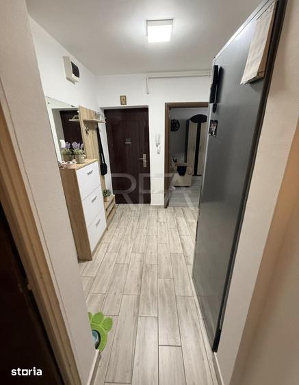 Apartament cu 3 camere decomandat în Crângași