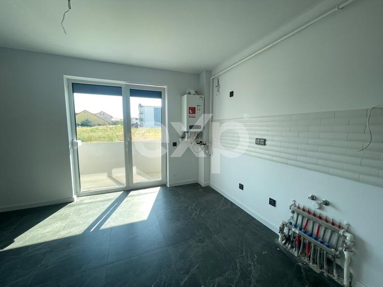 Apartament cu 3 camere decomandat, mobilat în Banat