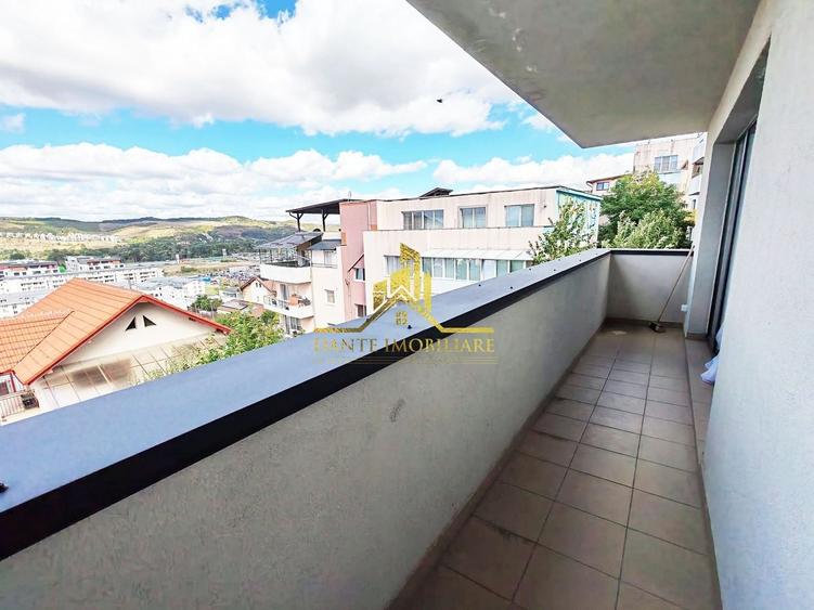Apartament cu 2 camere semidecomandat, mobilat în Florești