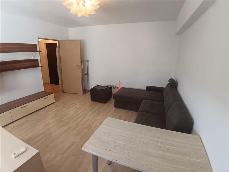 Apartament cu 2 camere decomandat în Colentina
