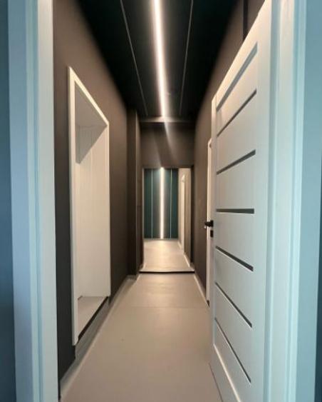Casă cu 6 camere cu Teren 200 Mp în Aviatorilor