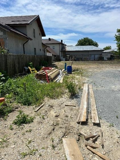Teren Construcții intravilan de 1000 mp, în Ogrezeni