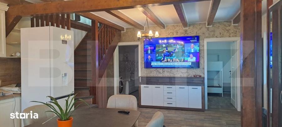 Casă cu 4 camere cu Teren 6500 Mp în Ucea