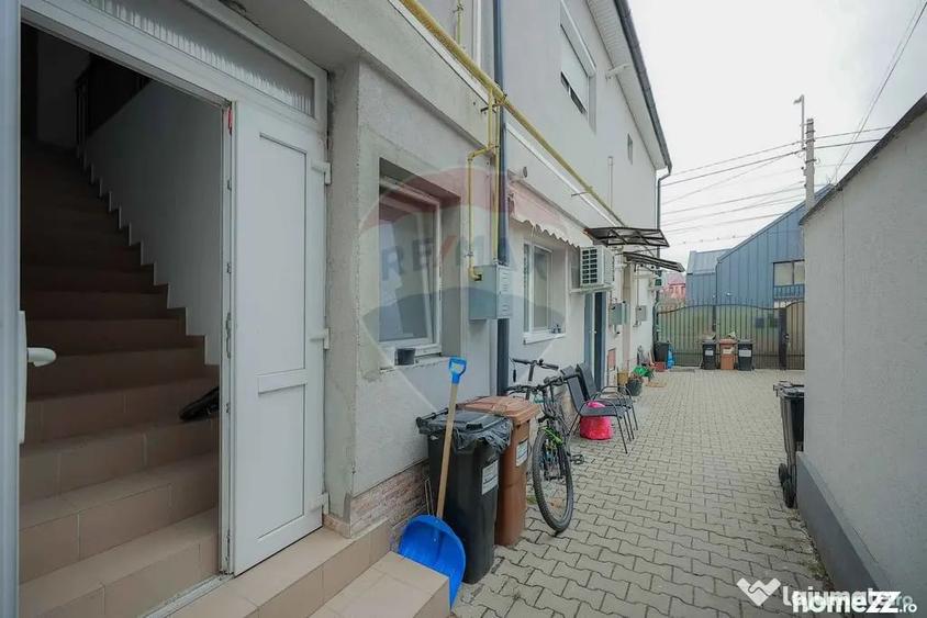 Apartament cu 3 camere decomandat în Spitalul Județean