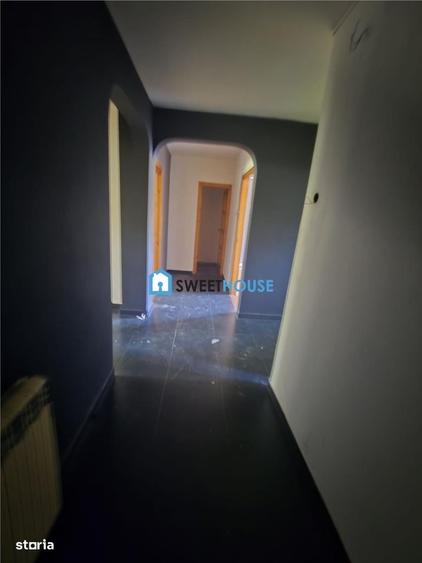 Apartament cu 3 camere în Central
