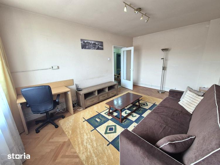 Apartament cu 4 camere în Central