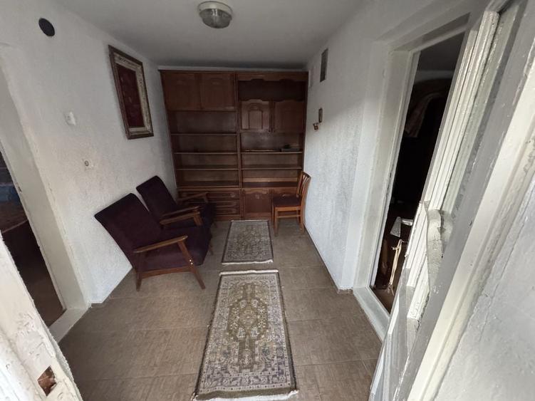 Casă cu 2 camere în Șerbănești