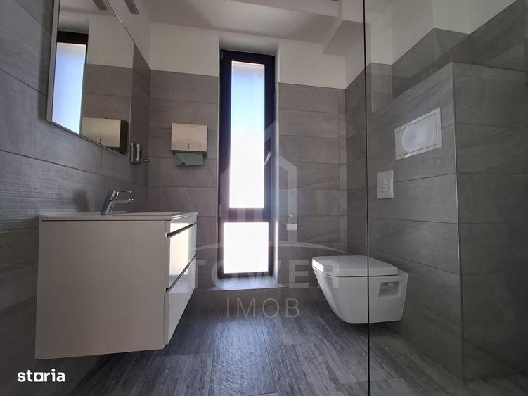 Spațiu comercial, de 200 mp, în Central
