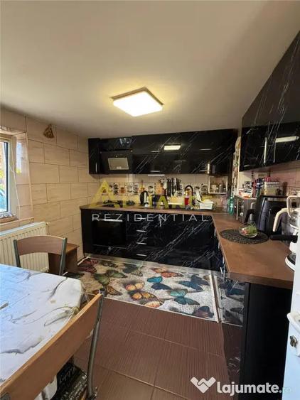 Casă cu 5 camere cu Teren 754 Mp în Viilor