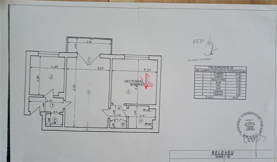 Apartament cu 2 camere semidecomandat în Basarabia