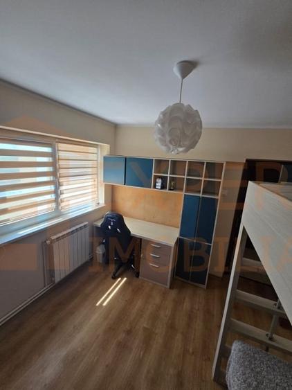 Apartament cu 3 camere decomandat, mobilat în ICIL