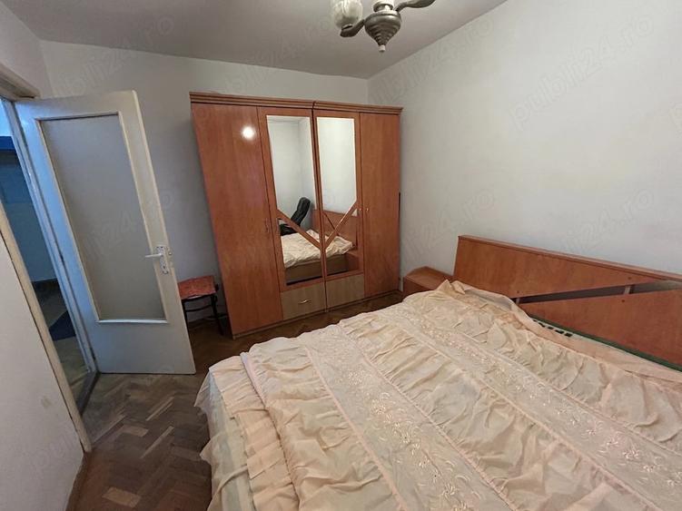 Apartament cu 3 camere decomandat în Micălaca