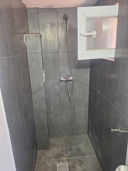 Spațiu comercial, de 50 mp, în Gruia