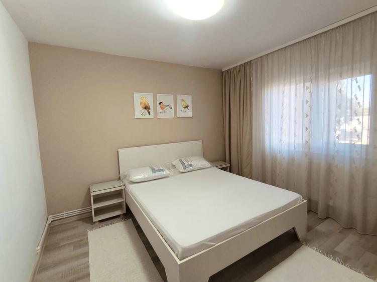 Apartament cu 2 camere decomandat, mobilat în Trocadero