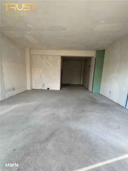 Spațiu comercial, de 230 mp, în Bulgaria