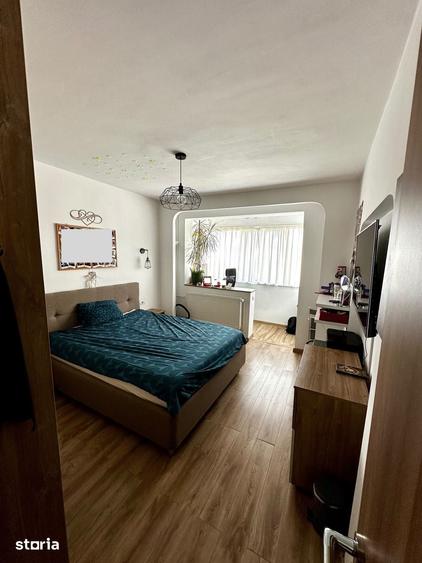 Apartament cu 4 camere decomandat în Circumvalațiunii