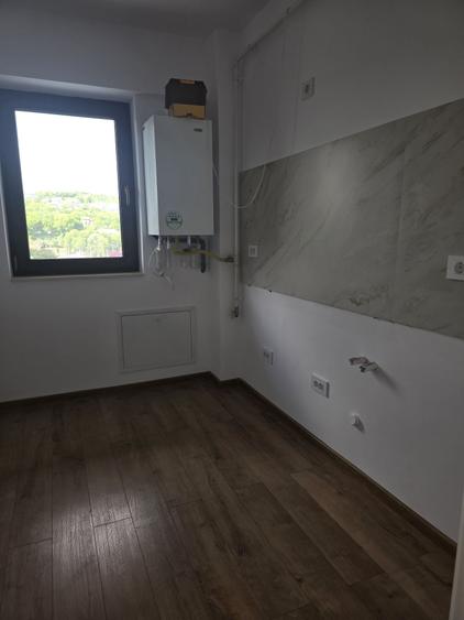 Apartament cu 2 camere semidecomandat în Bucium