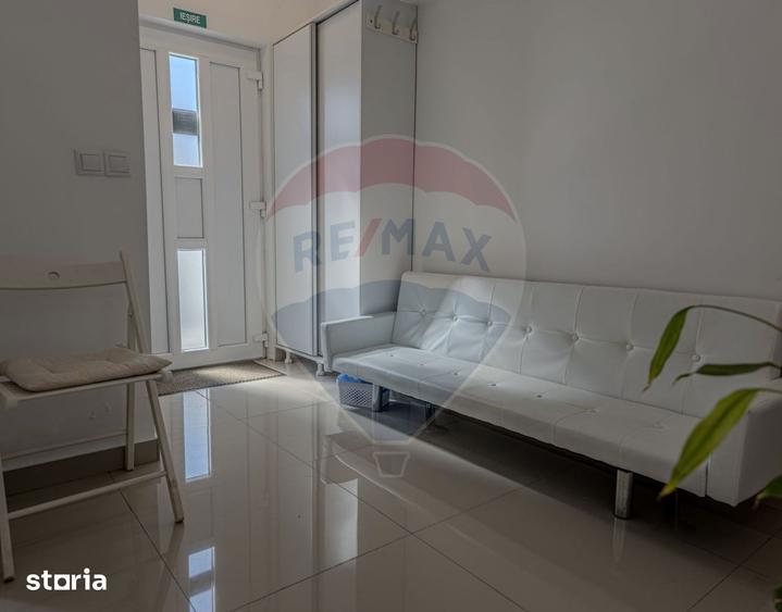 Casă cu 3 camere cu Teren 160 Mp în Central