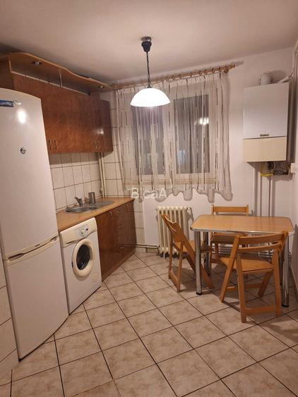 Inchiriere apartament 3 camere Zona Gemenii - strada Zizinului