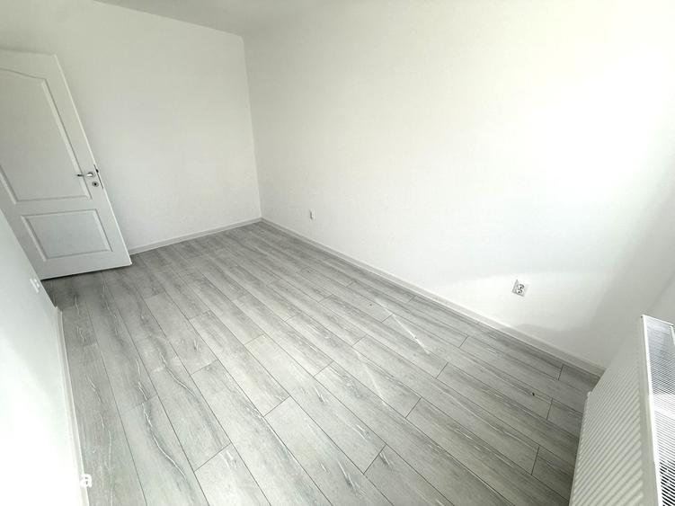 Garsonieră decomandată în Ciurea