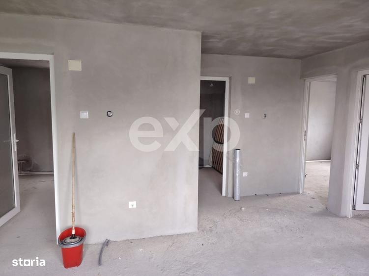 Casă cu 4 camere în Valea