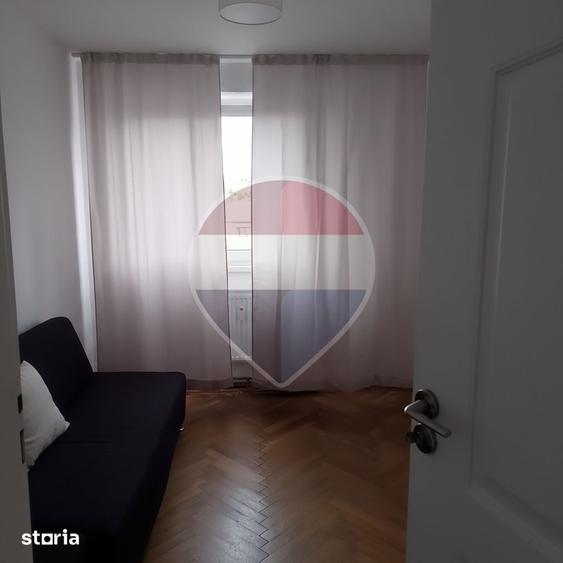 Apartament cu 3 camere în Ultracentral