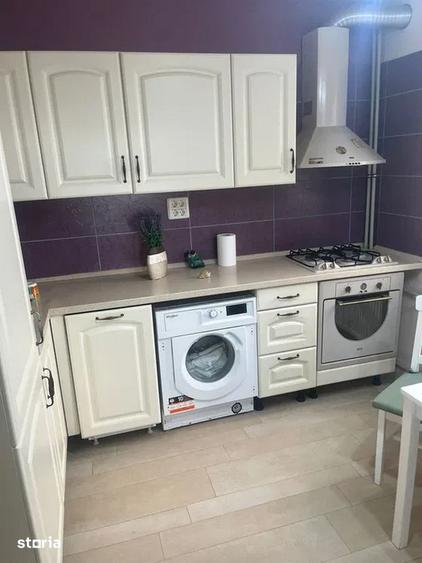 Apartament cu 3 camere decomandat, mobilat în Drumul Taberei