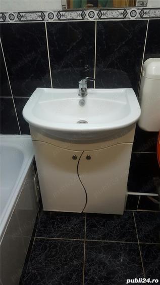 Garsonieră decomandată în Central