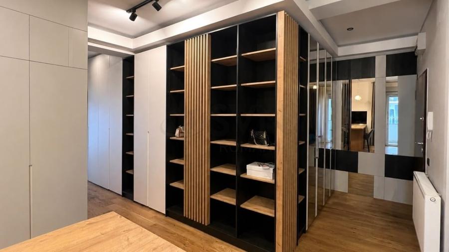 Apartament cu 2 camere decomandat în Herăstrău