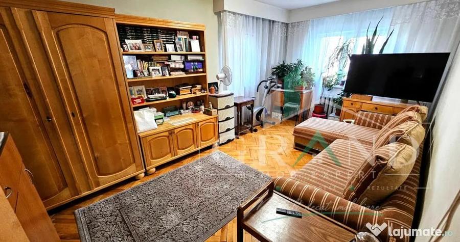Apartament cu 4 camere decomandat în Mănăștur