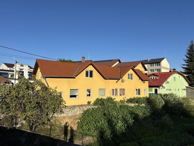 Spațiu comercial, de 200 mp, în Central